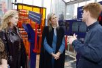 Eindhoven 26 oktober 2023
Koningin Maxima op bezok bij de dutch design week in Eindhoven . Maxima had haar goede vriendin Mariska Dietz mee genomen . Mariska Heeft paleis huis Den Bosch ingericht .