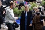 Eindhoven 26 oktober 2023
Koningin Maxima op bezok bij de dutch design week in Eindhoven . Maxima had haar goede vriendin Mariska Dietz mee genomen . Mariska Heeft paleis huis Den Bosch ingericht . Jochem Goedhals