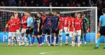 Eindhoven, 3 Oktober 2023
Championsleague PSV-Sevilla, eindstand 2-2
Luuk de Jong Sergino Dest Jerdy Schouten Sergio Ramos Noa Lang Hirving Lozano Armel Bella-Kotchap einde wedstrijd