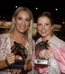 Amsterdam 12 oktober 2023
Televizierring 2023 in Carre .
Noa Vahle won de prijs voor talent van het jaar. Noa Vahle en Helene Hendriks