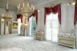 Soestdijk 11 oktober 2023
 Prinses Margarita de Bourbon de Parme poseert voorafgaand aan de opening van de tentoonstelling De vrouwen van Soestdijk op Paleis Soestdijk. In de tentoonstelling staan de vrouwen die het paleis gevormd hebben en er verbleven centraal, onder wie koningin Juliana, koningin-regentes Emma van Waldeck-Pyrmont  Interieur en foto's paleis Soestdijk