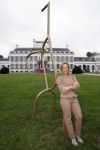 Soestdijk 11 oktober 2023
 Prinses Margarita de Bourbon de Parme poseert voorafgaand aan de opening van de tentoonstelling De vrouwen van Soestdijk op Paleis Soestdijk. In de tentoonstelling staan de vrouwen die het paleis gevormd hebben en er verbleven centraal, onder wie koningin Juliana, koningin-regentes Emma van Waldeck-Pyrmont en prinses
