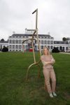 Soestdijk 11 oktober 2023
 Prinses Margarita de Bourbon de Parme poseert voorafgaand aan de opening van de tentoonstelling De vrouwen van Soestdijk op Paleis Soestdijk. In de tentoonstelling staan de vrouwen die het paleis gevormd hebben en er verbleven centraal, onder wie koningin Juliana, koningin-regentes Emma van Waldeck-Pyrmont en prinses