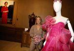 Soestdijk 11 oktober 2023
 Prinses Margarita de Bourbon de Parme poseert voorafgaand aan de opening van de tentoonstelling De vrouwen van Soestdijk op Paleis Soestdijk. In de tentoonstelling staan de vrouwen die het paleis gevormd hebben en er verbleven centraal, onder wie koningin Juliana, koningin-regentes Emma van Waldeck-Pyrmont en prinses