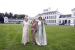 Soestdijk 11 oktober 2023
 Prinses Margarita de Bourbon de Parme poseert voorafgaand aan de opening van de tentoonstelling De vrouwen van Soestdijk op Paleis Soestdijk. In de tentoonstelling staan de vrouwen die het paleis gevormd hebben en er verbleven centraal, onder wie koningin Juliana, koningin-regentes Emma van Waldeck-Pyrmont . Nicole Uniquole Maya Meijer en Prinses Margarita