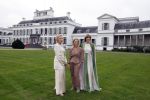 Soestdijk 11 oktober 2023
 Prinses Margarita de Bourbon de Parme poseert voorafgaand aan de opening van de tentoonstelling De vrouwen van Soestdijk op Paleis Soestdijk. In de tentoonstelling staan de vrouwen die het paleis gevormd hebben en er verbleven centraal, onder wie koningin Juliana, koningin-regentes Emma van Waldeck-Pyrmont . Nicole Uniquole Maya Meijer en Prinses Margarita