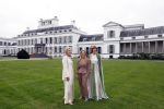 Soestdijk 11 oktober 2023
 Prinses Margarita de Bourbon de Parme poseert voorafgaand aan de opening van de tentoonstelling De vrouwen van Soestdijk op Paleis Soestdijk. In de tentoonstelling staan de vrouwen die het paleis gevormd hebben en er verbleven centraal, onder wie koningin Juliana, koningin-regentes Emma van Waldeck-Pyrmont . Nicole Uniquole Maya Meijer en Prinses Margarita