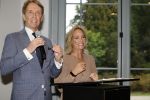 Soestdijk 11 oktober 2023
 Prinses Margarita de Bourbon de Parme poseert voorafgaand aan de opening van de tentoonstelling De vrouwen van Soestdijk op Paleis Soestdijk. In de tentoonstelling staan de vrouwen die het paleis gevormd hebben en er verbleven centraal, onder wie koningin Juliana, koningin-regentes Emma van Waldeck-Pyrmont .Prinses Margarita en Cees Wijburg