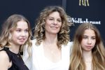 Utrecht 29 september 2023
Uitreiking gouden kalveren in de schouwburg van Utrecht. Rifka Lodeizen met haar dochter Pilar en dochter Franca