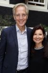 Amsterdam 10 oktober 2023
Presentatie boek moeders van Esther Goedegebuure bij het West Indisch huis. Robbert Dijkgraaf en zijn vrouw Pia de Jong