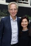 Amsterdam 10 oktober 2023
Presentatie boek moeders van Esther Goedegebuure bij het West Indisch huis. Robbert Dijkgraaf en zijn vrouw Pia de Jong