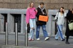 Amsterdam 5 oktober 2023
Robbert Rodenburg Romee Strijd en Monica Geuze op straat in Amsterdam zuid.