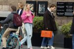Amsterdam 5 oktober 2023
Robbert Rodenburg Romee Strijd en Monica Geuze op straat in Amsterdam zuid.