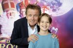 Amsterdam 30 september 2023
Premiere de Grote sinterklaasfilm in Pathe Noord.
Robert ten Brink kwam met zijn kleinzoon