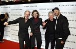 Amsterdam 9 oktober 2023
Premiere Human Forever door oa Teun Toebes in Tuschinski. Teun Toebes Jonathan de Jong en de hoofdrolspelers