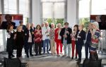 Soestdijk 4 oktober 2023
Presentatie LP Anneke Gronloh op Paleis Soestdijk.
v.l.n.r. Imca Marina Tineke de Nooij Ciska Peters Ronnie Tober Therese Steinmetz Ben Cramer  Bart Peeters Marjon Lambriks Ria Valk Thijs v Leer Kermisklant Connie Vink Saskia en Serge
