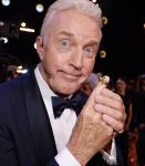 Amsterdam 17 oktober 2024
Het televizierring gala 2024  in carre . Andre v Duin won een Oeuvre ring . Hij kwam samen met vriend Fernando en Janny v d Heijden en haar hondje Nhaan