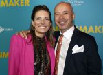 Amsterdam 14 oktober 2024
Premiere de Mannenmaker in Tuschinski met in de hoofdrollen oa Katja Schuurman Eva v d Wijdeven Leo Alkemade Georgina Verbaan Melissas Drost Huub Smit Yasmin Karssing en Rene Watzema . Annemarie Bruning met man Frits Maeyer