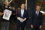 Amsterdam 10 oktober 2024
Koning Willem Alexander opent het HQ van DPG Media / Mediavaert . Aanwezig namend de GPD Christian v Thillo ( Executive Chairman van DPG Media ) en Erik Roddenhof (CEO DPG Media ).