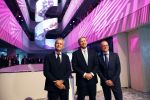 Amsterdam 10 oktober 2024
Koning Willem Alexander opent het HQ van DPG Media / Mediavaert . Aanwezig namend de GPD Christian v Thillo ( Executive Chairman van DPG Media ) en Erik Roddenhof (CEO DPG Media ).