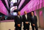 Amsterdam 10 oktober 2024
Koning Willem Alexander opent het HQ van DPG Media / Mediavaert . Aanwezig namend de GPD Christian v Thillo ( Executive Chairman van DPG Media ) en Erik Roddenhof (CEO DPG Media ).