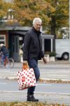 Amsterdam 12 oktober 2024
Derk Bolt doet boodschappen in Amsterdam zuid.