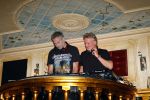 Amsterdam 19 oktober 2024
Presentatie van de nieuwe proffesionele muziek oortjes van Breggz in het pand waar voormalig Yab Yum zat . Xander de Buisonje is de founder van Breggz . Ze zijn in de USA uitgeroepen totm het beste produkt . Xander was er samen met zijn vrouw Sophie . Zoon Sem v Dijk en beste vriend draaiden er . Ook Erland Galjaard en Ronald Molendijk draaiden en set . Wendy v Dijk was ook aanwezig om naar haar mannen te kijken/luisteren.