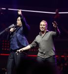 Rotterdam 18 oktober 2024
Frans Bauer treedt voor de 52e keer in ahoy op . Hij tradt oa samen op met zijn zoons Christiaan Frans jr en Jan . Ook Mariska Bauer trad op met Patty Brard . Verder aanwezig Lee Towers Billy Dans Django Wagner Chantal janzen Amar  en Sieneke. Ook de moeder van Frans en moeder van mariska waren aanwezig en zaten op de eerste rij .