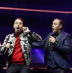 Rotterdam 18 oktober 2024
Frans Bauer treedt voor de 52e keer in ahoy op . Hij tradt oa samen op met zijn zoons Christiaan Frans jr en Jan . Ook Mariska Bauer trad op met Patty Brard . Verder aanwezig Lee Towers Billy Dans Django Wagner Chantal janzen Amar  en Sieneke. Ook de moeder van Frans en moeder van mariska waren aanwezig en zaten op de eerste rij .