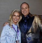 Rotterdam 18 oktober 2024
Frans Bauer treedt voor de 52e keer in ahoy op . Hij tradt oa samen op met zijn zoons Christiaan Frans jr en Jan . Ook Mariska Bauer trad op met Patty Brard . Verder aanwezig Lee Towers Billy Dans Django Wagner Chantal janzen Amar  en Sieneke. Ook de moeder van Frans en moeder van mariska waren aanwezig en zaten op de eerste rij .
