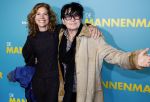 Amsterdam 14 oktober 2024
Premiere de Mannenmaker in Tuschinski met in de hoofdrollen oa Katja Schuurman Eva v d Wijdeven Leo Alkemade Georgina Verbaan Melissas Drost Huub Smit Yasmin Karssing en Rene Watzema . Frederique Spigt
en partner Olivia Pater