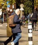 Amsterdam 4 oktober 2024
Frits Spits met zijn nieuwe vriendin in Amsterdam zuid.