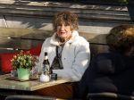 Amsterdam 3 oktober 2024
Hedy d Ancona geniet van het zonnetje op terras in Amsterdam .