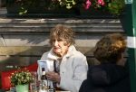 Amsterdam 3 oktober 2024
Hedy d Ancona geniet van het zonnetje op terras in Amsterdam .