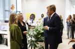 Amsterdam 10 oktober 2024
Koning Willem Alexander opent het HQ van DPG Media / Mediavaert . Aanwezig namend de GPD Christian v Thillo ( Executive Chairman van DPG Media ) en Erik Roddenhof (CEO DPG Media ). Helene v Santen Joyce Nieuwenhuijs en Koning Willem Alexander