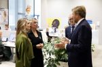 Amsterdam 10 oktober 2024
Koning Willem Alexander opent het HQ van DPG Media / Mediavaert . Aanwezig namend de GPD Christian v Thillo ( Executive Chairman van DPG Media ) en Erik Roddenhof (CEO DPG Media ). Helene v Santen Joyce Nieuwenhuijs en Koning Willem Alexander