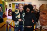 Hoorn 18 maart 2022
Openning expositie Henny Huisman in het museum van de 20e eeuw in Hoorn . Henny met zijn zwangere kleindochter Emma