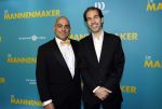 Amsterdam 14 oktober 2024
Premiere de Mannenmaker in Tuschinski met in de hoofdrollen oa Katja Schuurman Eva v d Wijdeven Leo Alkemade Georgina Verbaan Melissas Drost Huub Smit Yasmin Karssing en Rene Watzema . Jamel Aattache met compagnon