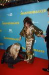 Amsterdam 14 oktober 2024
Premiere de Mannenmaker in Tuschinski met in de hoofdrollen oa Katja Schuurman Eva v d Wijdeven Leo Alkemade Georgina Verbaan Melissas Drost Huub Smit Yasmin Karssing en Rene Watzema .
