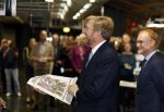 Amsterdam 10 oktober 2024
Koning Willem Alexander opent het HQ van DPG Media / Mediavaert . Aanwezig namend de GPD Christian v Thillo ( Executive Chairman van DPG Media ) en Erik Roddenhof (CEO DPG Media ).