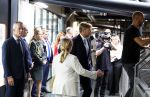 Amsterdam 10 oktober 2024
Koning Willem Alexander opent het HQ van DPG Media / Mediavaert . Aanwezig namend de GPD Christian v Thillo ( Executive Chairman van DPG Media ) en Erik Roddenhof (CEO DPG Media ).