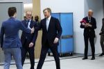Amsterdam 10 oktober 2024
Koning Willem Alexander opent het HQ van DPG Media / Mediavaert . Aanwezig namend de GPD Christian v Thillo ( Executive Chairman van DPG Media ) en Erik Roddenhof (CEO DPG Media ).
