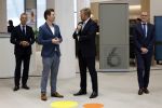Amsterdam 10 oktober 2024
Koning Willem Alexander opent het HQ van DPG Media / Mediavaert . Aanwezig namend de GPD Christian v Thillo ( Executive Chairman van DPG Media ) en Erik Roddenhof (CEO DPG Media ). Koning Willem Alexander bezoekt ook Donald Duck en spreekt daar Ferdi Felderhof