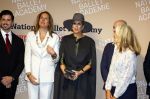 Amsterdam 1 oktober 2024
Koningin Maxima arriveert in haar Audi A8 bij de nationale Ballet acadamy ..De koningin opent het nieuwe gebouw van de internationale opleiding op het gebied van klassieke academische dans