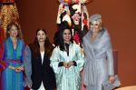 Utrecht 2 oktober 2024
Koningin Maxima opent de Moda in Utrecht. Ninke Bloemberg (co-curator MOá¸ŒA en conservator mode Centraal Museum Utrecht), Yasmina Ajbilou (een van de ontwerpers) en Zineb Seghrouchni (co-curator MOá¸ŒA en oprichter DAR Cultural Agency) samen met Koningin MÃ¡xima