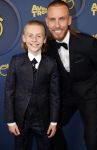 Amsterdam 17 oktober 2024
Het televizierring gala 2024  in carre . nathan Rutjes met zoon Levezzi