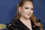 Amsterdam 17 oktober 2024
Het televizierring gala 2024  in carre . Nikkie Tutorials