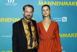Amsterdam 14 oktober 2024
Premiere de Mannenmaker in Tuschinski met in de hoofdrollen oa Katja Schuurman Eva v d Wijdeven Leo Alkemade Georgina Verbaan Melissas Drost Huub Smit Yasmin Karssing en Rene Watzema .