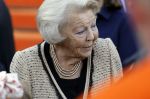 Soestdijk 5 oktober 2024
Prinses Beatrix woordt aangevallen door een wesp op paleis Soestdijk.