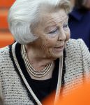 Soestdijk 5 oktober 2024
Prinses Beatrix woordt aangevallen door een wesp op paleis Soestdijk.
